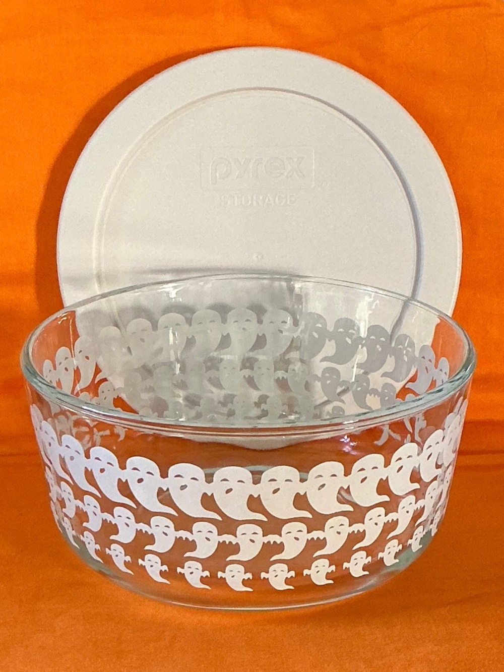 Pyrex Ghost Glass Storage Bowl & Lid Corning USA 4 Cup Halloween Decor
